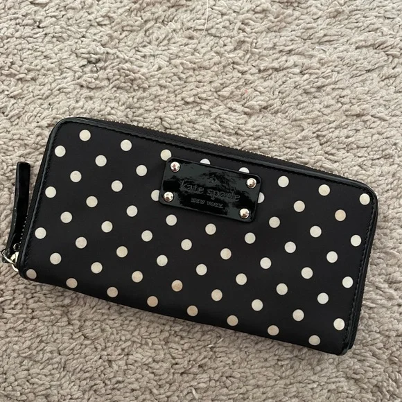 KATE SPADE Black Polka Dot Wallet - Picture 1 of 4